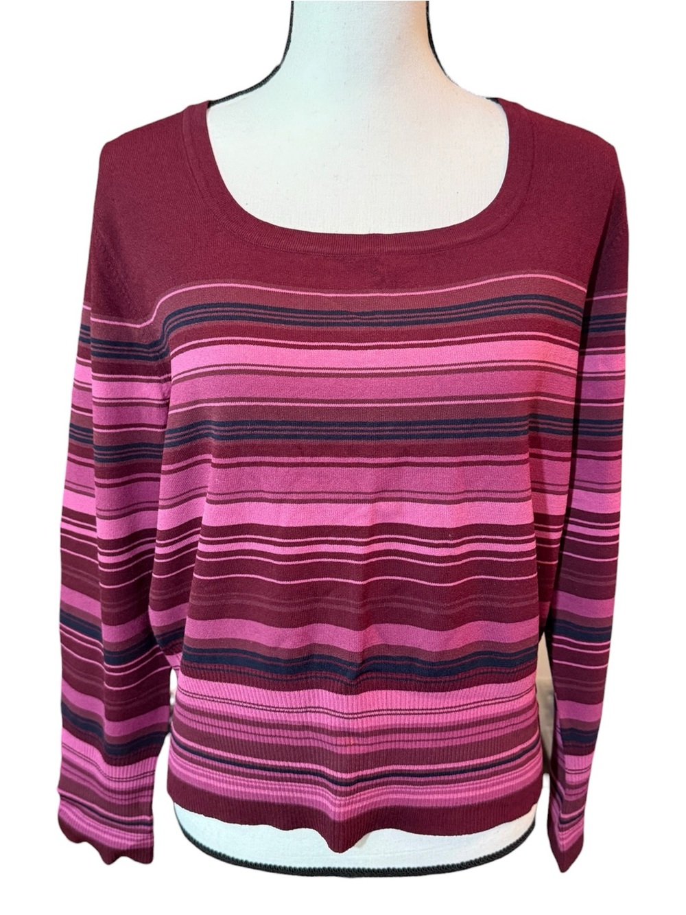 Kasper Striped Scoop Neck Lightweight Knit Sweater in Berry & Pink, size XL